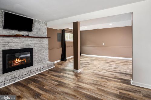 892 State, Trenton NJ 08690-3132 exterior