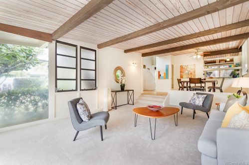 4005 Kahala Ave, Honolulu, HI 96816-4438