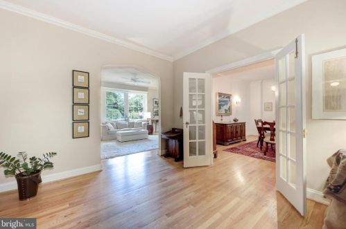 2737 Devonshire Pl, Washington, DC 20008-3476