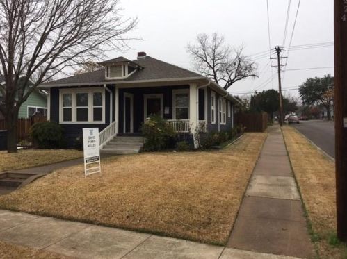 1039 Haines Ave, Dallas TX  75208-4040 exterior