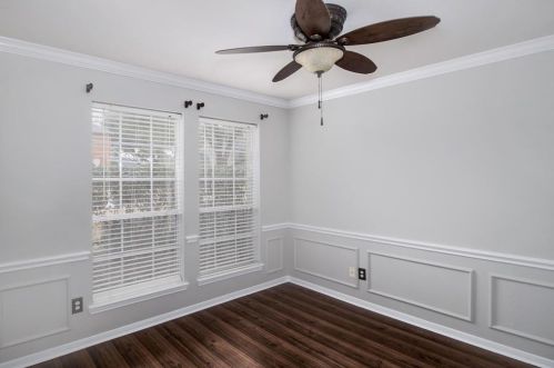 8203 Cross Country Dr, Humble TX 77346-6115 exterior