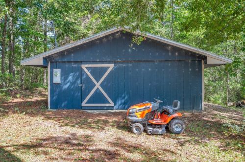 1551 Bob Sikes, Defuniak Springs FL 32435-6070 exterior