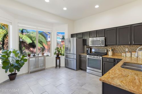 7536 Cosmic Sky Dr, Tucson AZ  85743-5519 exterior