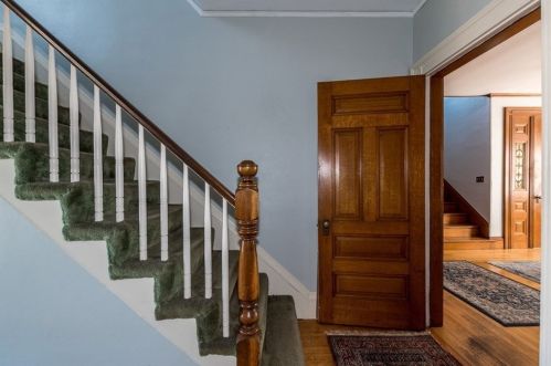 104 Winthrop St, Taunton MA 02780-4162 exterior