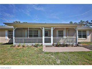 1581 16th Ave, Naples, FL 34117-4450