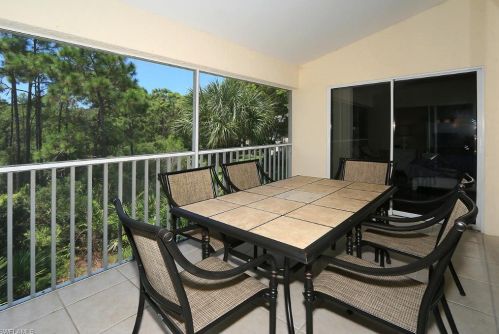 801 Carrick Bend Cir, Naples FL  34110-3609 exterior