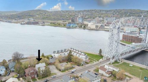 723 Lk Ave, Duluth MN 55802-2472 exterior