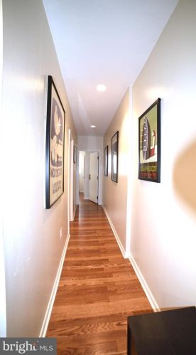 1410 6 St, Philadelphia PA 19147-5841 exterior