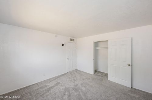 2402 Jefferson Ave, Tucson AZ  85711-6636 exterior