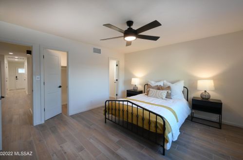 1933 Mabel St, Tucson AZ  85719-4342 exterior