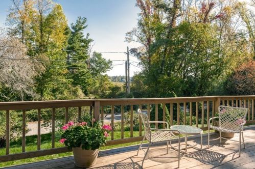 239 Argilla Rd, Ipswich MA 01938-2615 exterior