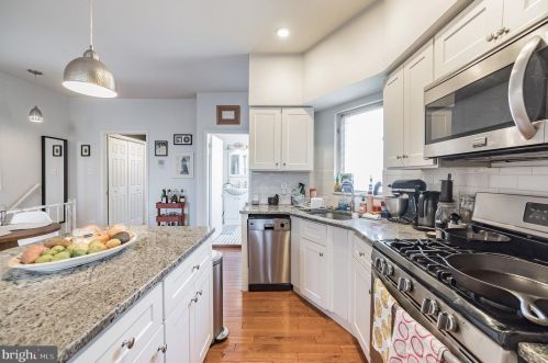 2346 Cumberland St, Philadelphia PA 19132-4119 exterior