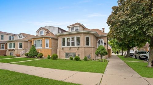 5900 Roscoe St, Chicago IL  60634-4224 exterior