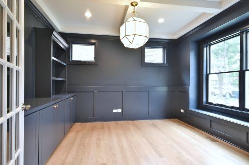 698 Berkley Ave, Elmhurst IL  60126-4244 exterior