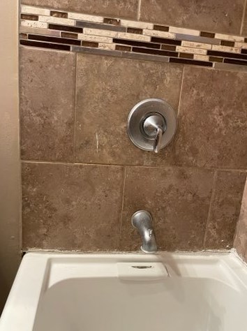 8947 Racine Ave, Chicago IL 60620-3520 exterior