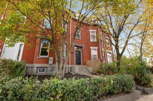 431 Dudley St, Boston MA exterior