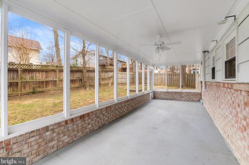 8428 Cherry Vly Ln, Alexandria VA 22309-2100 exterior