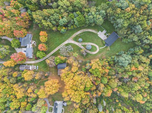 3890 Knapp St, Grand Rapids MI 49525-9602 exterior