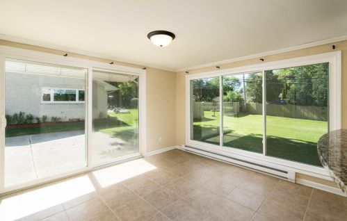 219 Daphne Rd, Milwaukee WI 53209-3346 exterior