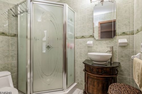 2087 Prospect Ave, Scotch Plains NJ 07076-1203 exterior