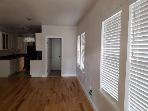 717 Clinton Ave, Dallas TX  75208-3604 exterior