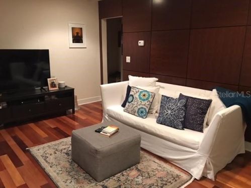 4712 Bay Vista Ave, Tampa, FL 33611-1106