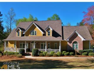 2243 Boy Scout Camp Rd, Gainesville, GA 30501-1003