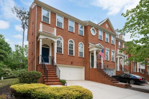 2585 Bridlewood Ln, Atlanta GA 30339-1975 exterior