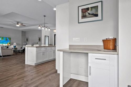 294 Ridgecrest Dr, Fort Pierce FL  34953-8303 exterior