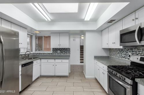 13824 34th Ave, Phoenix AZ 85053-2908 exterior