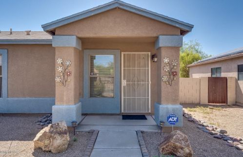 2558 Cambridge Ring Dr, Tucson AZ  85706-3658 exterior