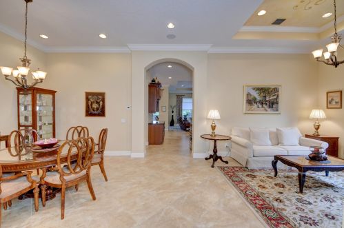 9800 Nuova Way, Fort Pierce FL 34986-2825 exterior