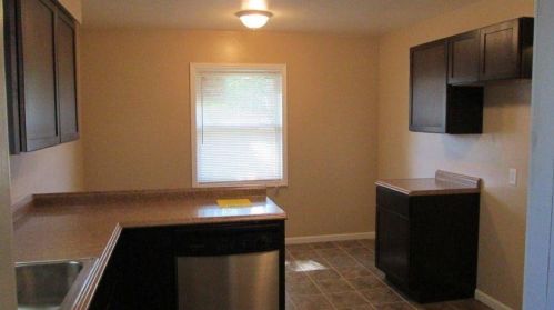 5175 67, Milwaukee WI 53218-4045 exterior