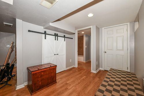 3379 Burrell St, Milwaukee WI 53207-2754 exterior