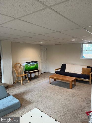 217 Summit Ave, Blenheim NJ  08012-4112 exterior