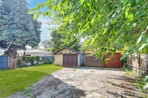 3245 64 Pl, Chicago IL 60638-5418 exterior