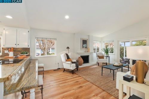 1806 Evalane Way, Concord CA 94519-2356 exterior