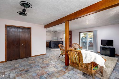 3653 108 St, Byron Township MI 49315-8705 exterior