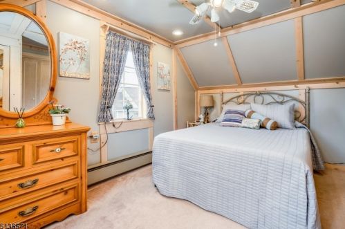 2065 Prospect Ave, Scotch Plains NJ 07076-1369 exterior