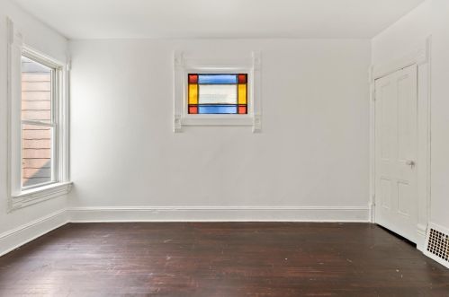 2358 Holton St, Milwaukee WI  53212-3356 exterior