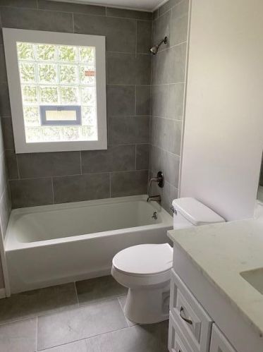 9922 Westnedge Ave, Kalamazoo MI  49002-6857 exterior