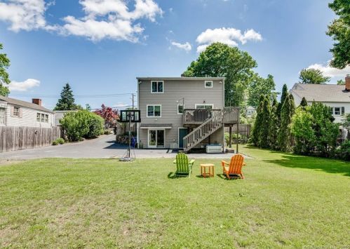 107 Stuart Ave, Norwalk CT 06850-3135 exterior