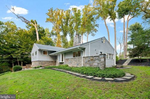 160 Paxon Holw Rd, Media PA 19063-1163 exterior