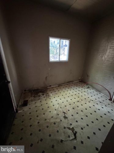 3034 Emerald St, Philadelphia PA 19134-2018 exterior