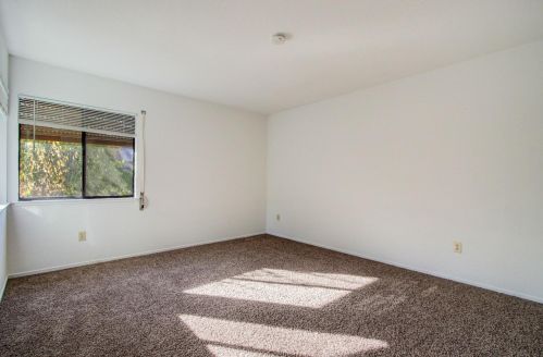 1419 Lk Blvd, Davis CA 95616-2635 exterior