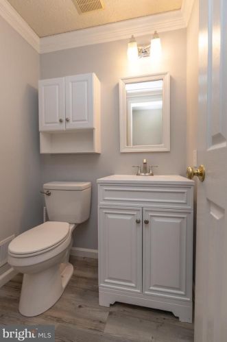 4206 Garnet Dr, Middletown MD 21769-7544 exterior