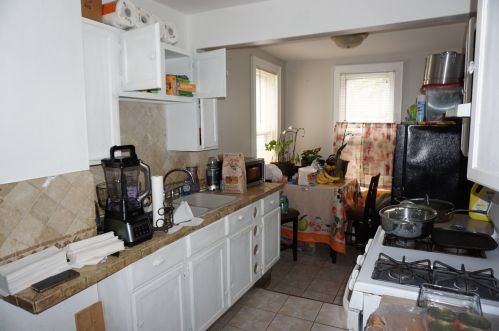 918 Ash St, Waukegan IL 60087-5038 exterior