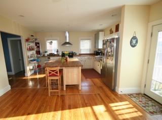 43 Messer St, Providence RI  02909-2018 exterior