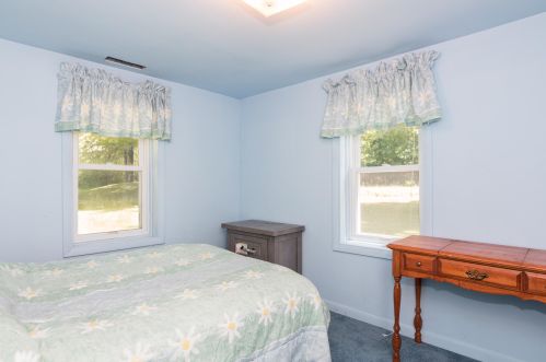 5555 2 St, Kalamazoo MI 49009-8576 exterior