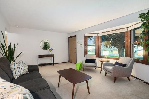 4611 Valleyridge Ave, Wyoming MI exterior